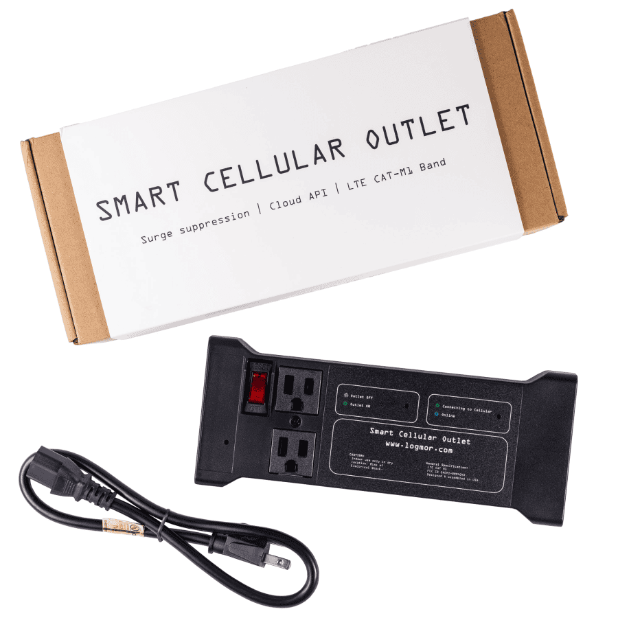 Logmor Cellular Smart Outlet back view with power cable